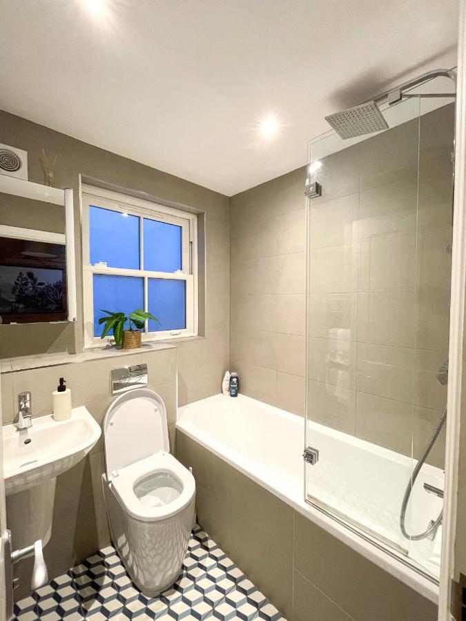 Stunning Brighton Seaside 2-Bedroom Townhouse With Patio, Sleeps 6 Ngoại thất bức ảnh